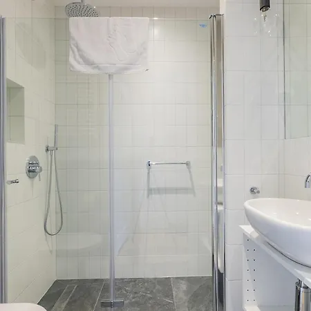 Shortstaypoland Jagiellonska * Warszawa
